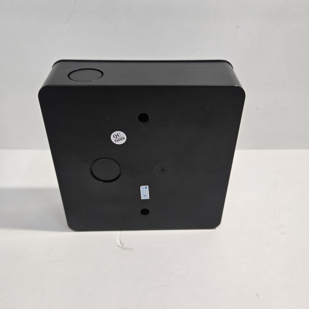 BOXSQUARE 4.jpg