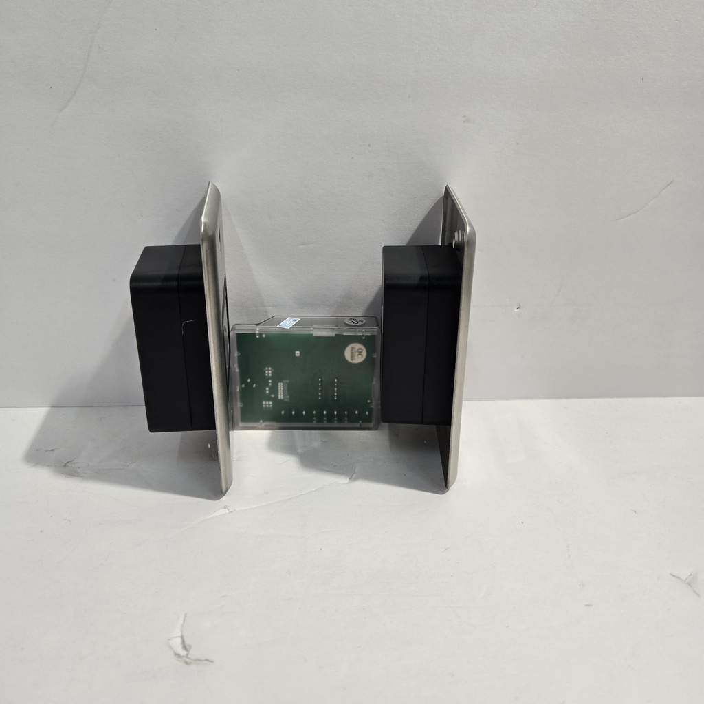 IRUSINGLE KIT 3.jpg