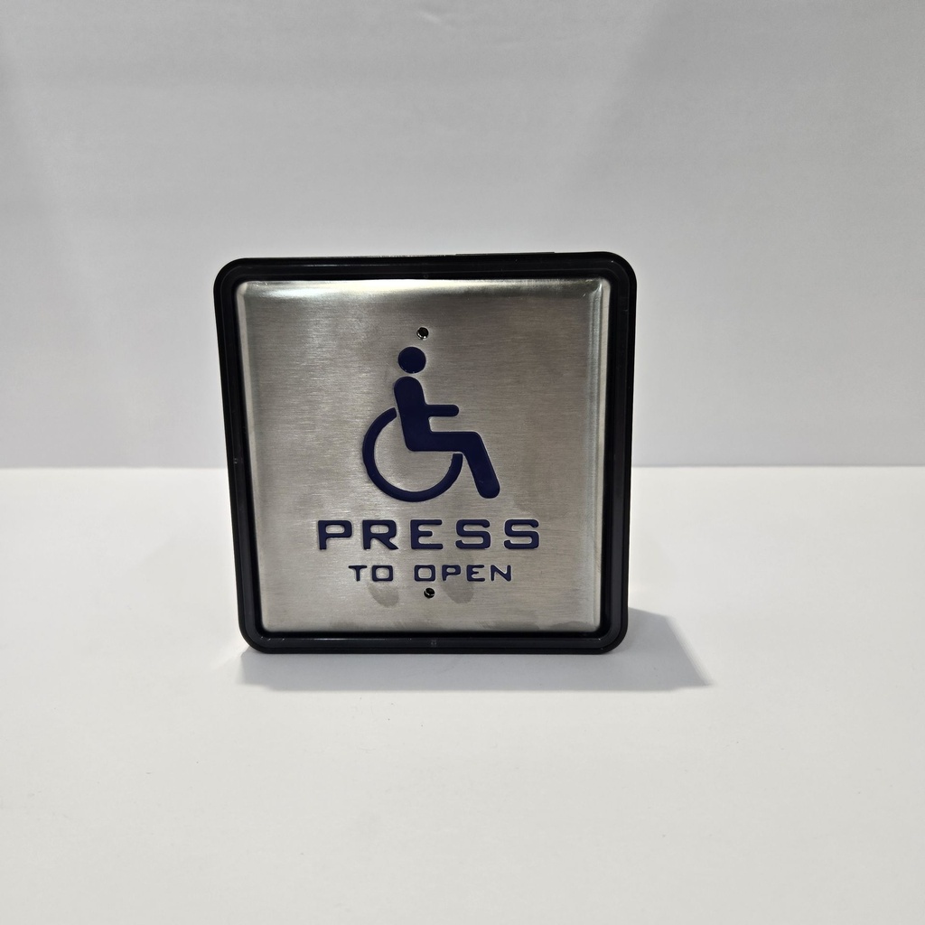 ADA015+